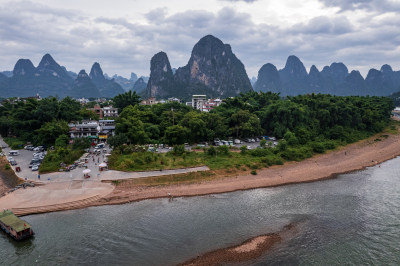 桂林阳朔漓江山水自然风光航拍