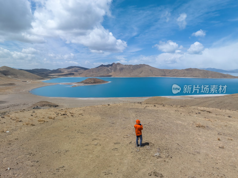 西藏山南羊卓雍措圣湖神湖蓝色高空航拍