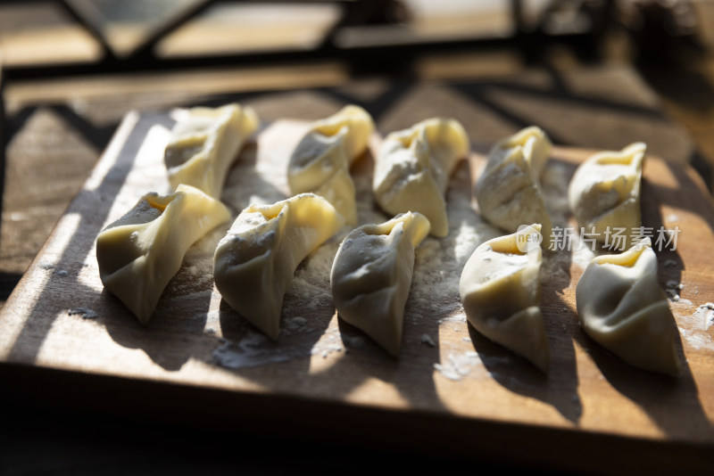 节日包饺子 冬至 春节 古风传统美食