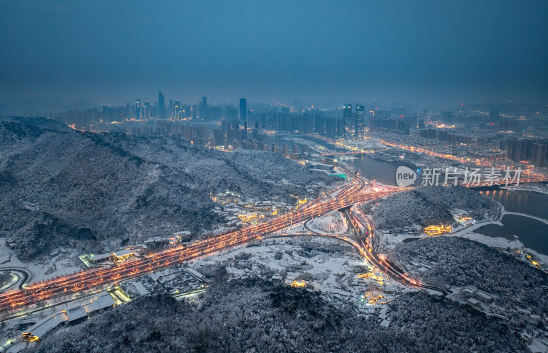 长沙梅溪湖国际新城雪景