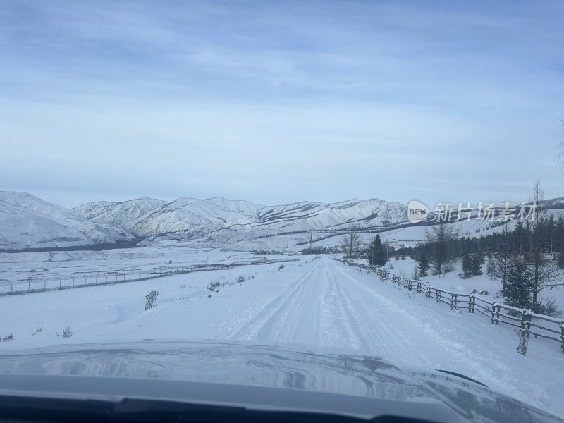 雪 雪地 新疆 雪路 驾驶 喀纳斯