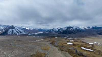 新疆帕米尔高原雪山航拍