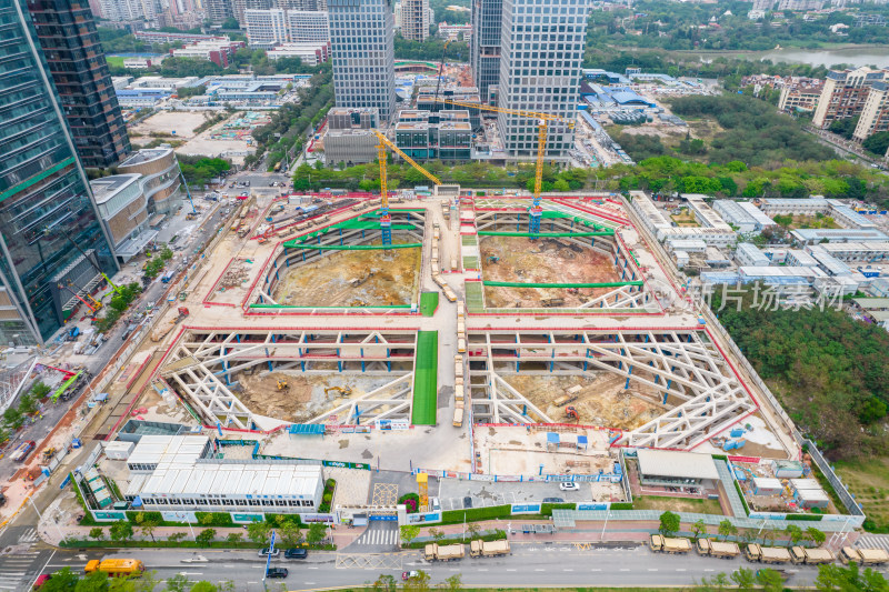 深圳湾超级总部基地建设工地