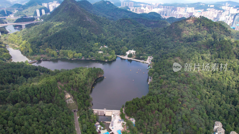 山中城市贵州贵阳城市大景航拍图