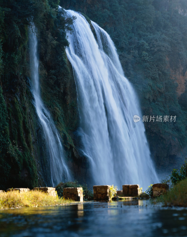 山峰山峦