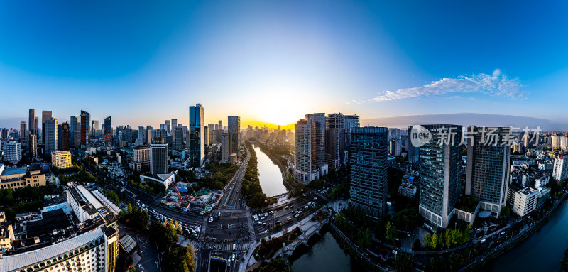 成都滨江西路日出全景