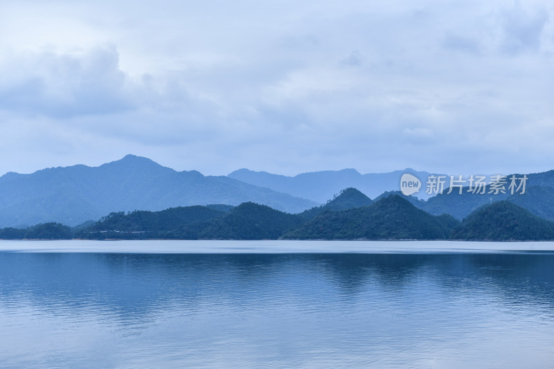 千岛湖水墨山水实拍