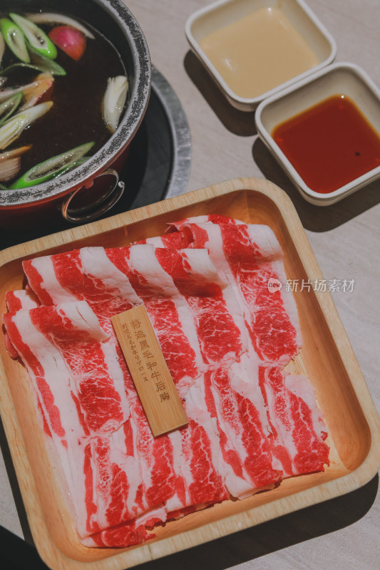 寿喜锅和牛日式牛肉火锅