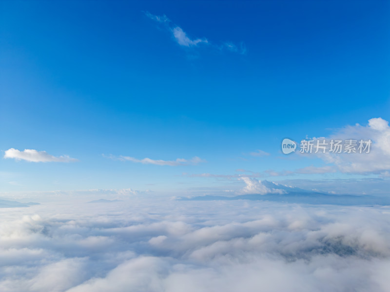 航拍景迈山云海之上的壮阔天空俯瞰全景