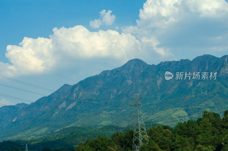 安徽宣城市蓝天白云山区自然风景