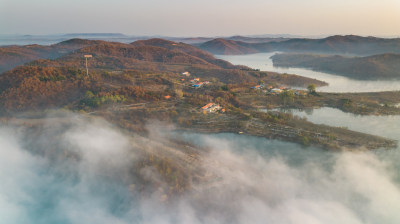 航拍视角山川云雾自然风景