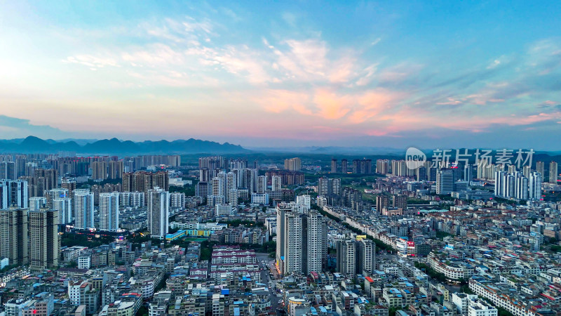 广西来宾城市晚霞夕阳航拍图