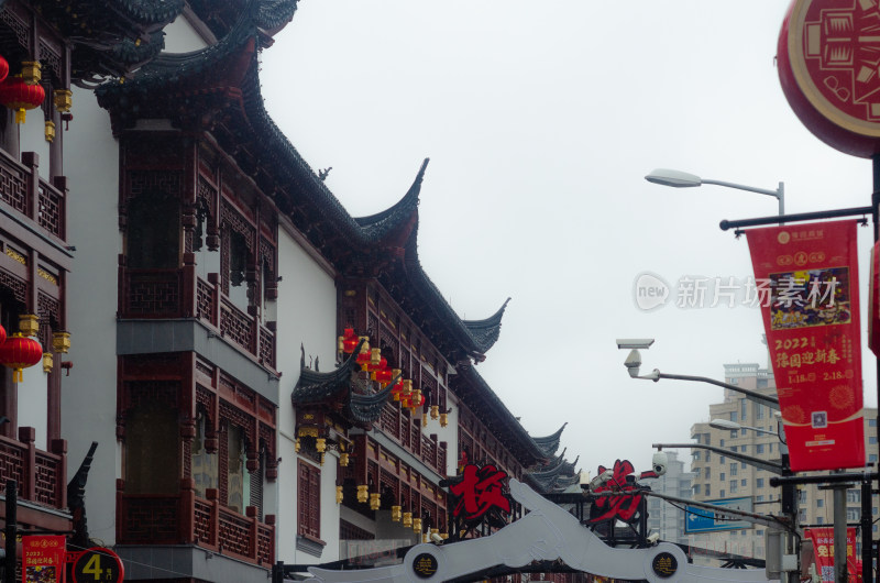 上海城隍庙景区传统中国风古建筑