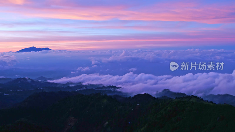 印尼布罗莫火山云海