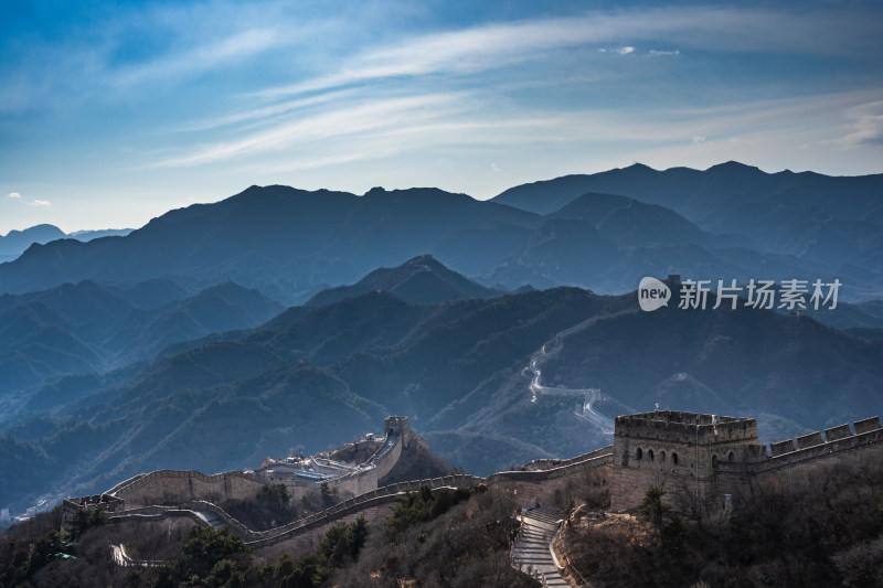 北京八达岭长城蜿蜒处的壮丽山河