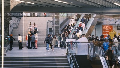 杭州市中心热闹景象