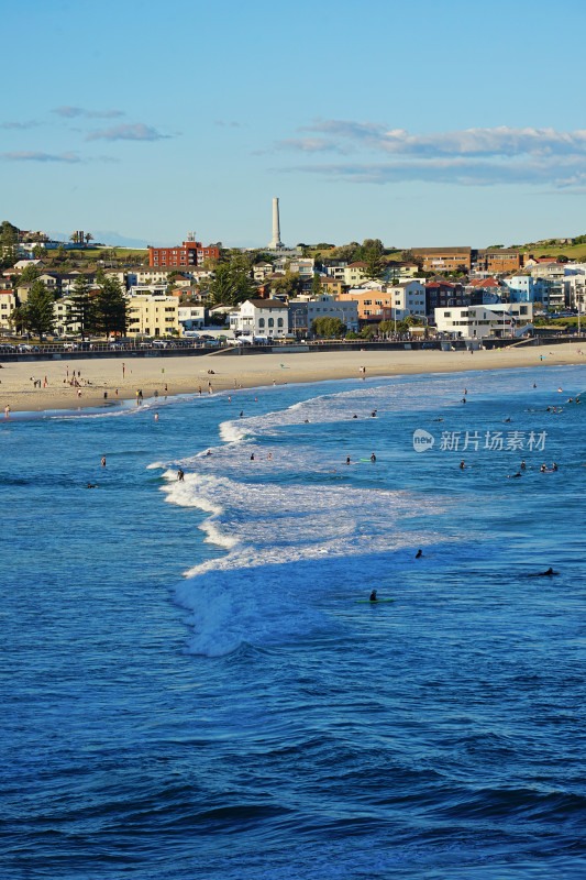 澳洲悉尼，邦迪沙滩bondi beach