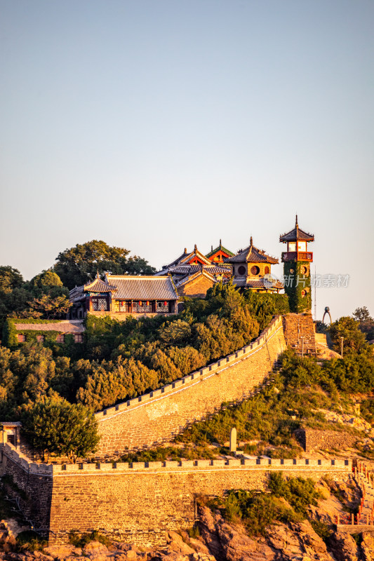 山东烟台蓬莱防波堤蓬莱阁景区景观