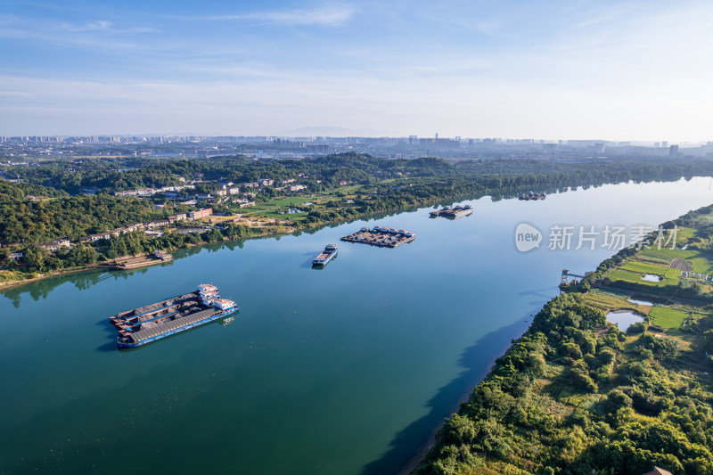 航拍湘江风光夏日早晨