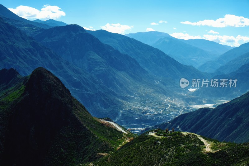 云南香格里拉高山风景