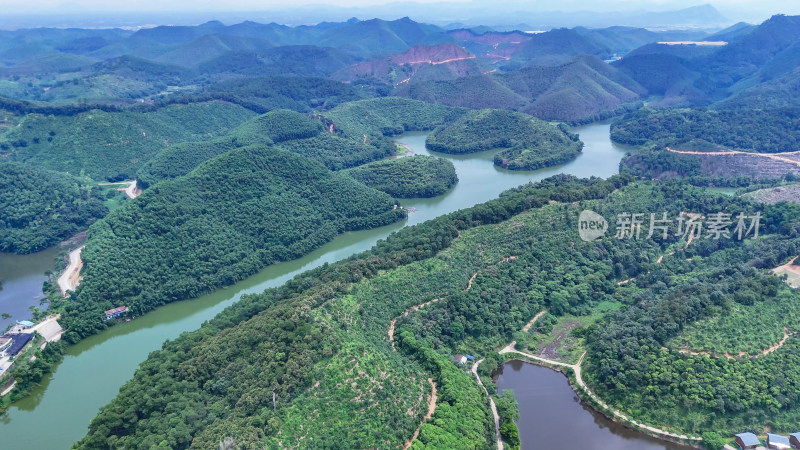 大自然青山绿水自然风光航拍图