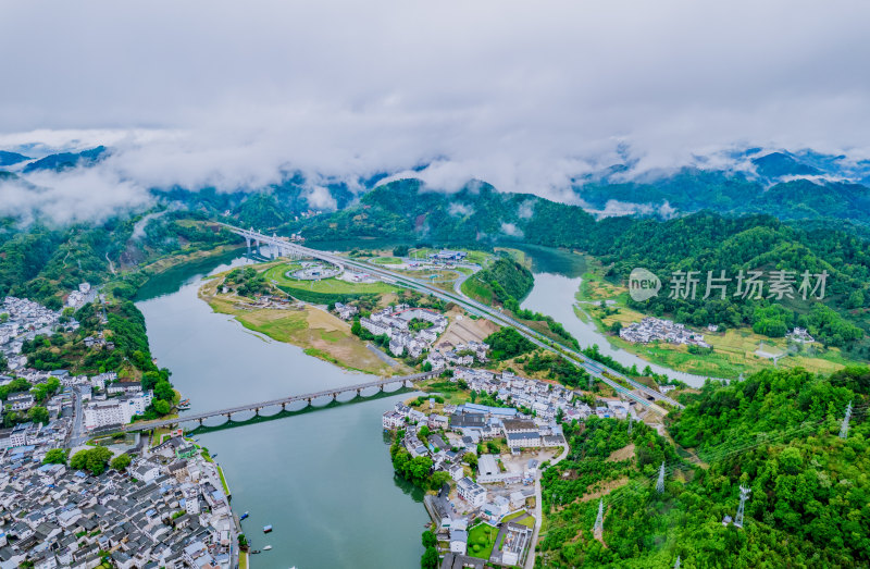 春日的新安江山水画廊风光