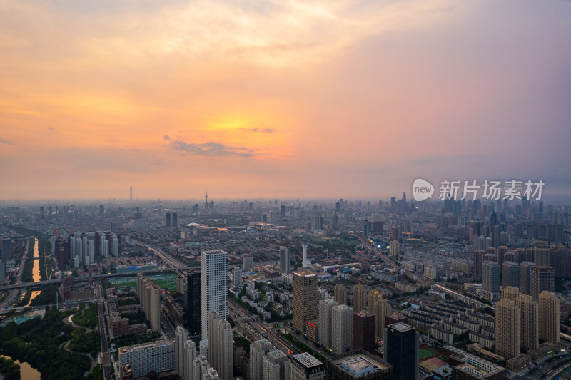 天津八大里中央商务中心城市建筑日落风光