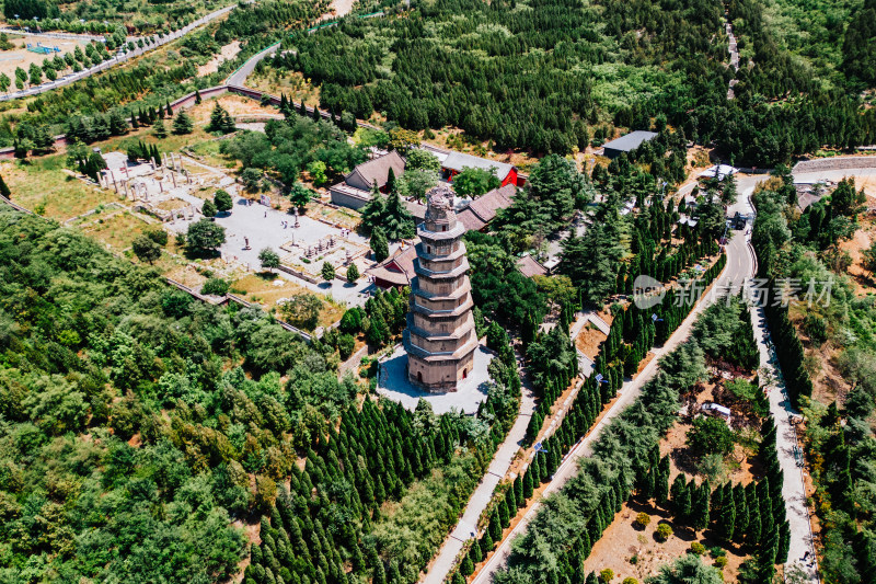 邯郸北响堂山常乐寺白塔