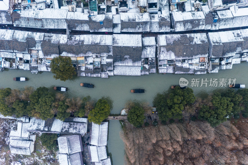 白雪皑皑的乌镇