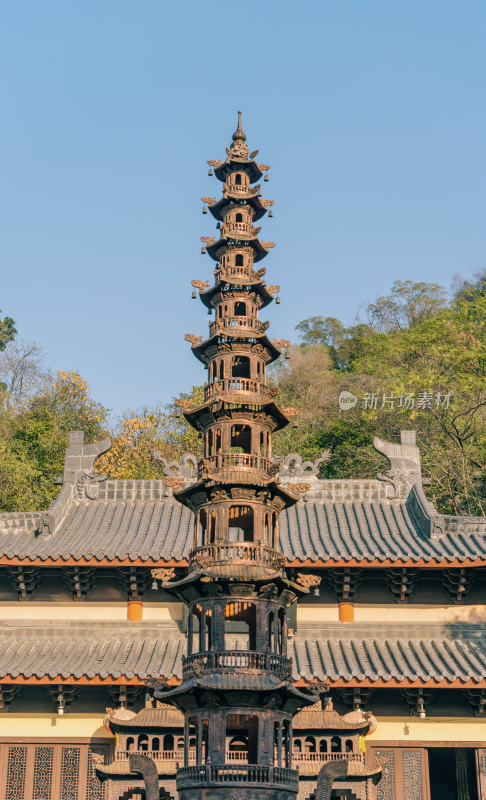 柳州灵泉寺-寺院内的佛教建筑