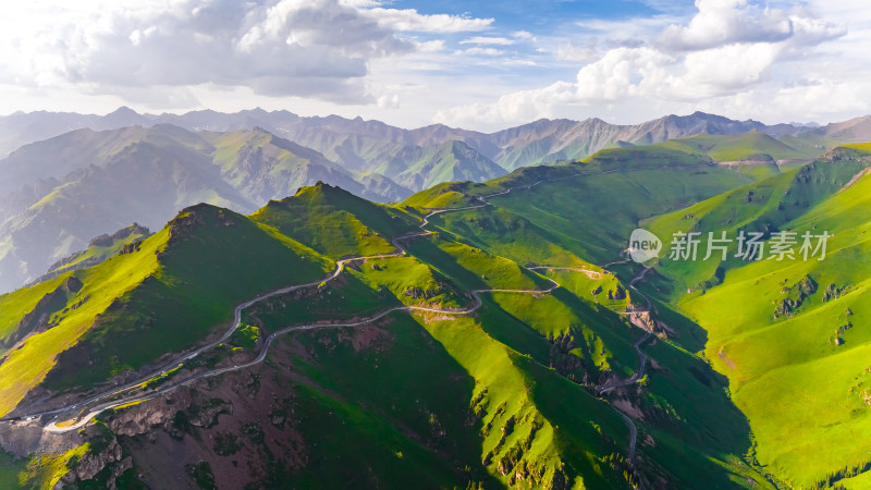 中国新疆天山山脉独库公路