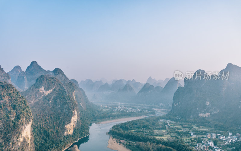 广西桂林阳朔漓江山水风光