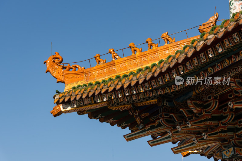 中式建筑飞檐斗拱