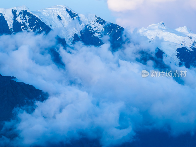 中国四川贡嘎雪山