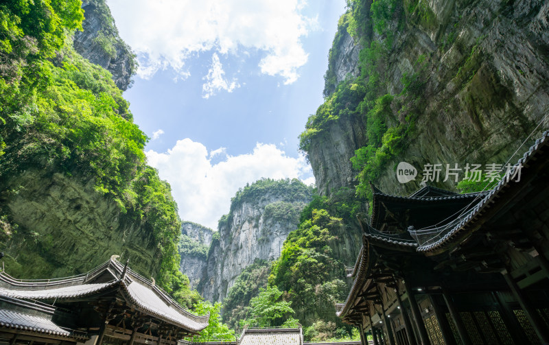 重庆武隆后坪乡天坑群景观