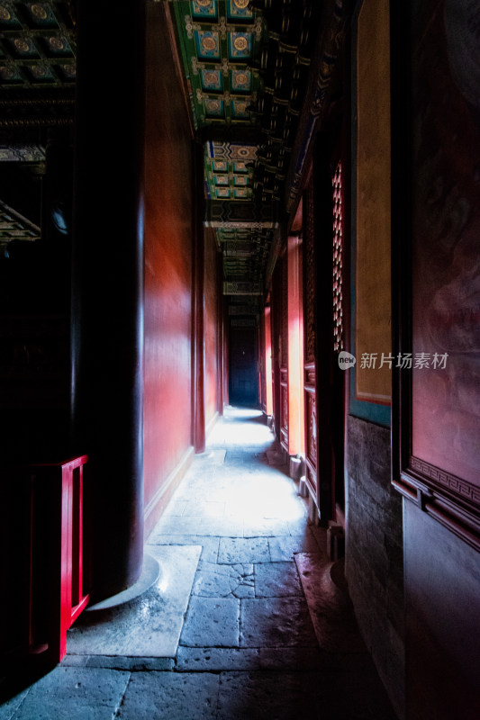 北京雍和宫殿内的光影-DSC_8513