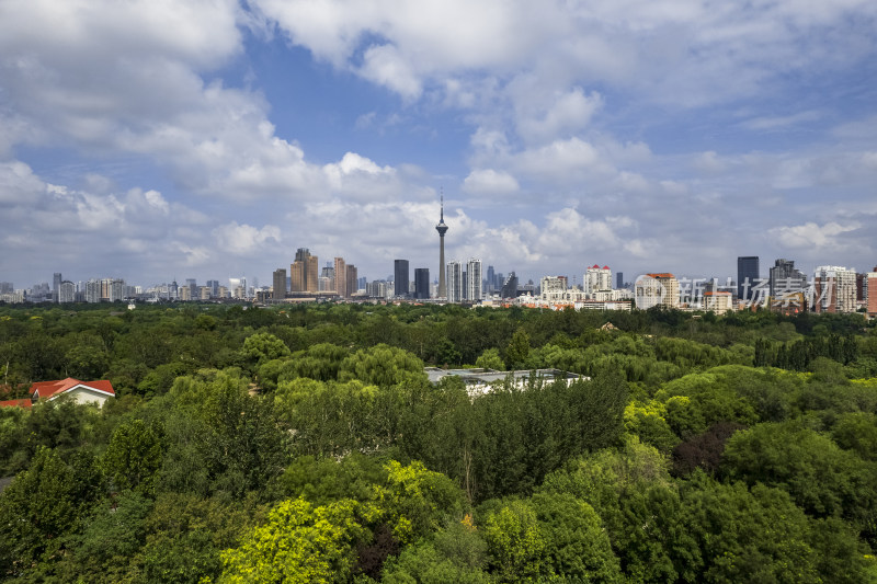 天津天塔湖水上公园景区城市风光