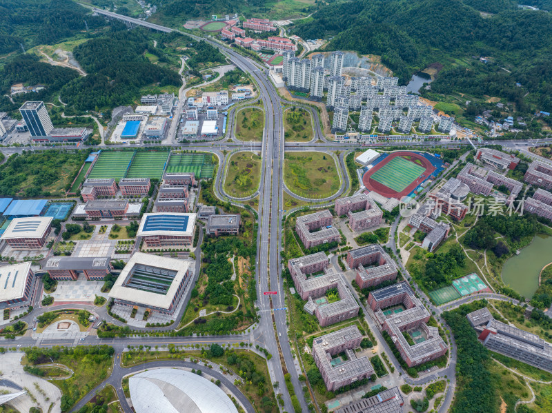 航拍白天贵州遵义市新蒲新区全景