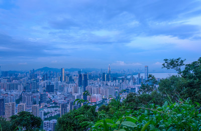 深圳南山公园望城市CBD摩天大楼建筑全景