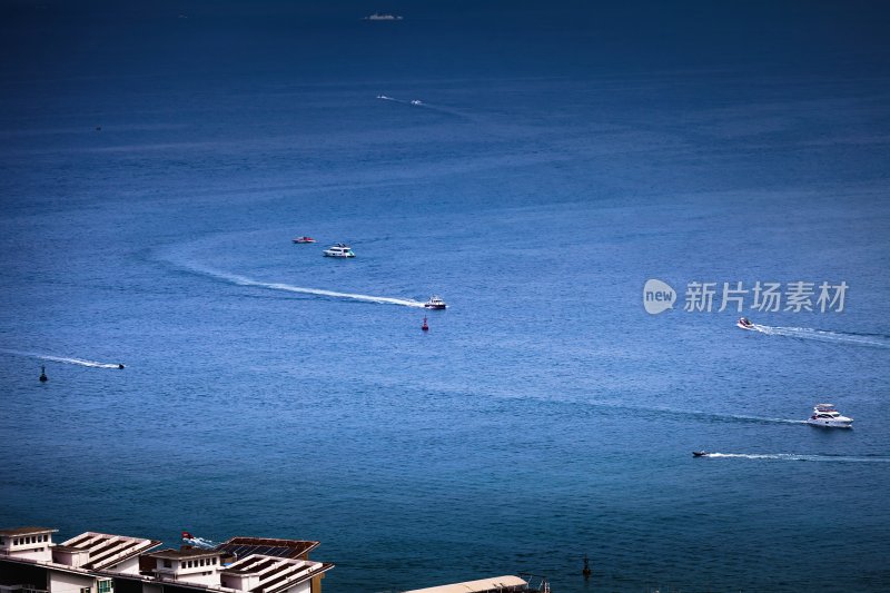 海南三亚鹿回头风景区俯瞰三亚湾、凤凰岛