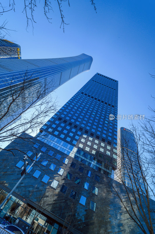 北京国贸CBD建筑高楼大厦低角度仰拍