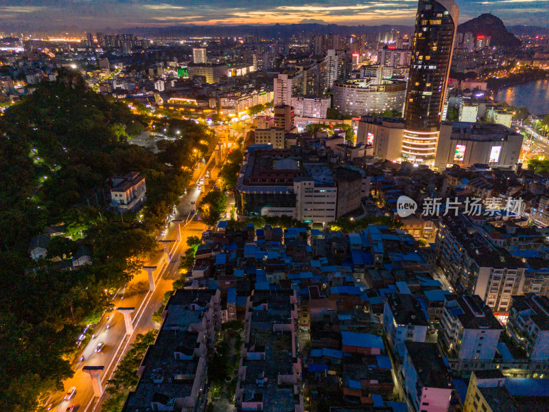 柳州夜幕降临晚霞夜景航拍图