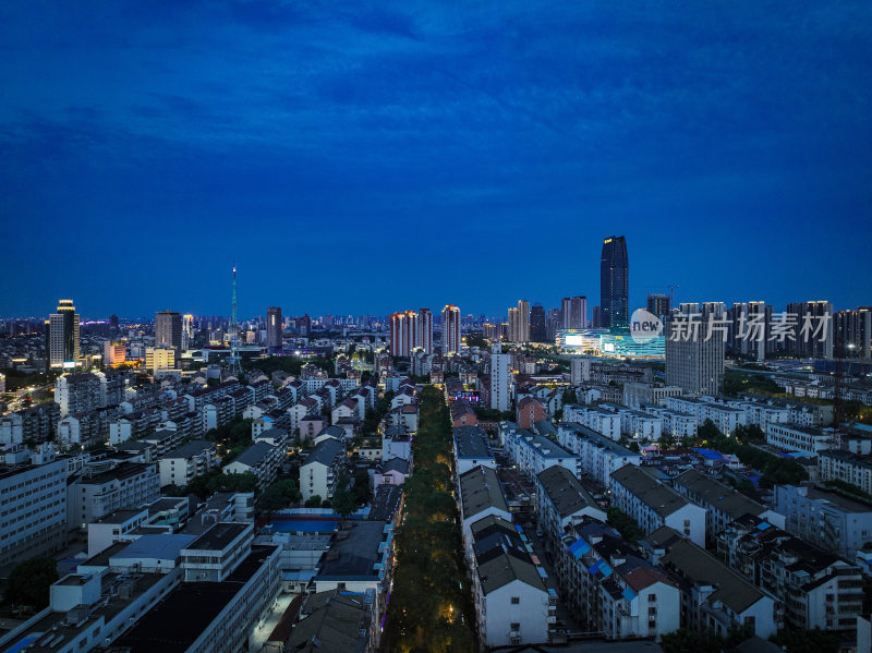 航拍昆山城市建筑风光夜景大景