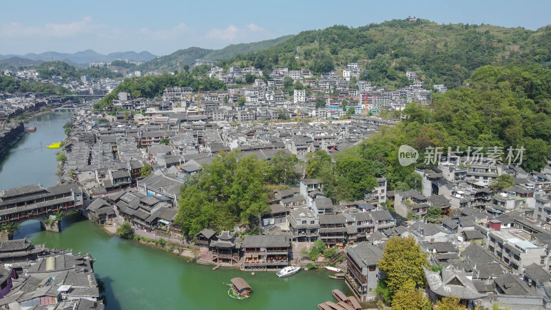 航拍湖南湘西凤凰古城5A景区