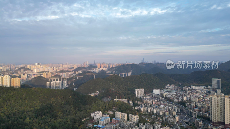 航拍贵阳大景云贵山山头公园