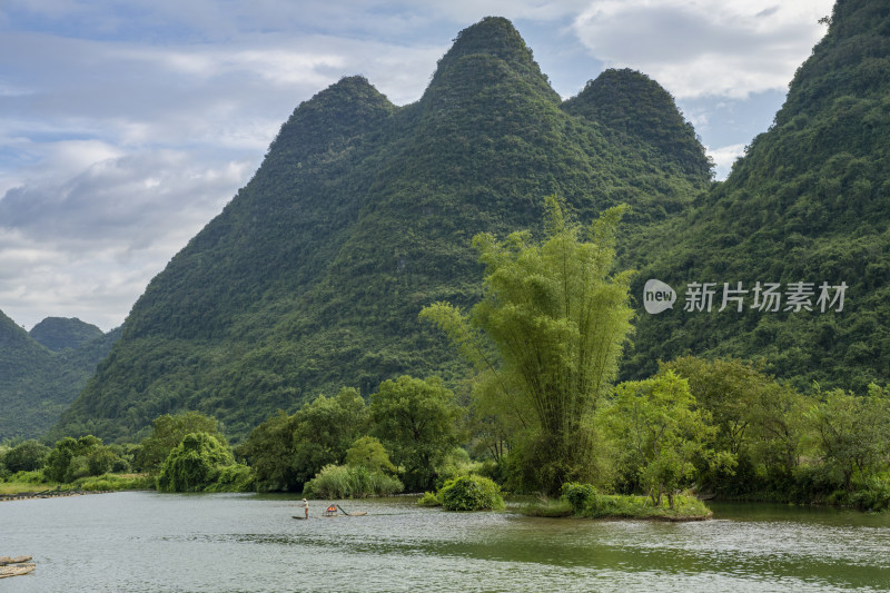 阳朔遇龙河风光