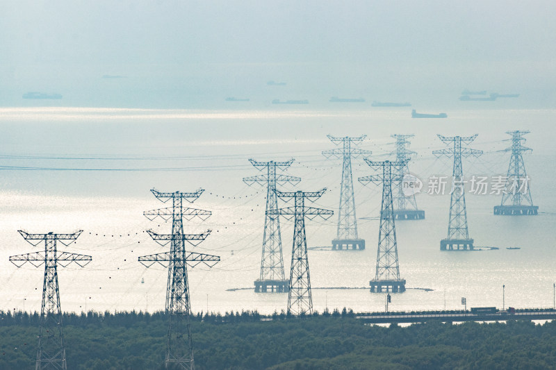 深圳铁仔山公园看深圳西湾