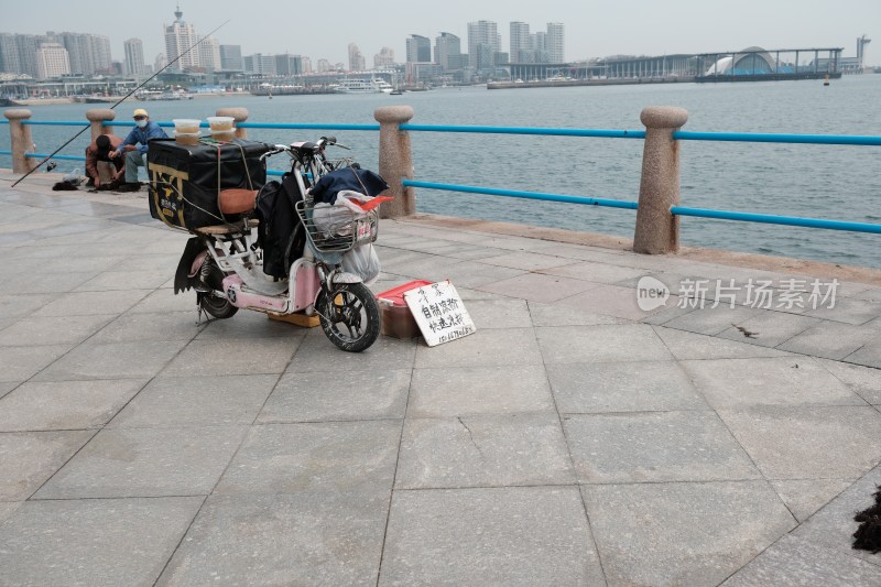 青岛海边电瓶车