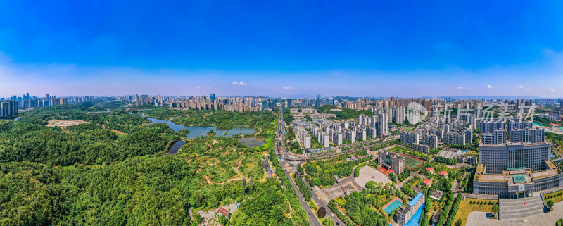 航拍贵州贵阳观山湖公园贵阳观山湖新区全景