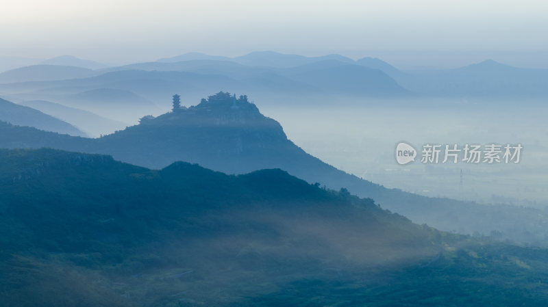 层峦叠嶂的山东枣庄石榴园景区